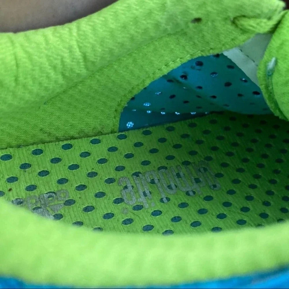 *SOLD* Adidas Cool Ortholite Women Sneakers 8.5 - Picture 4 of 9